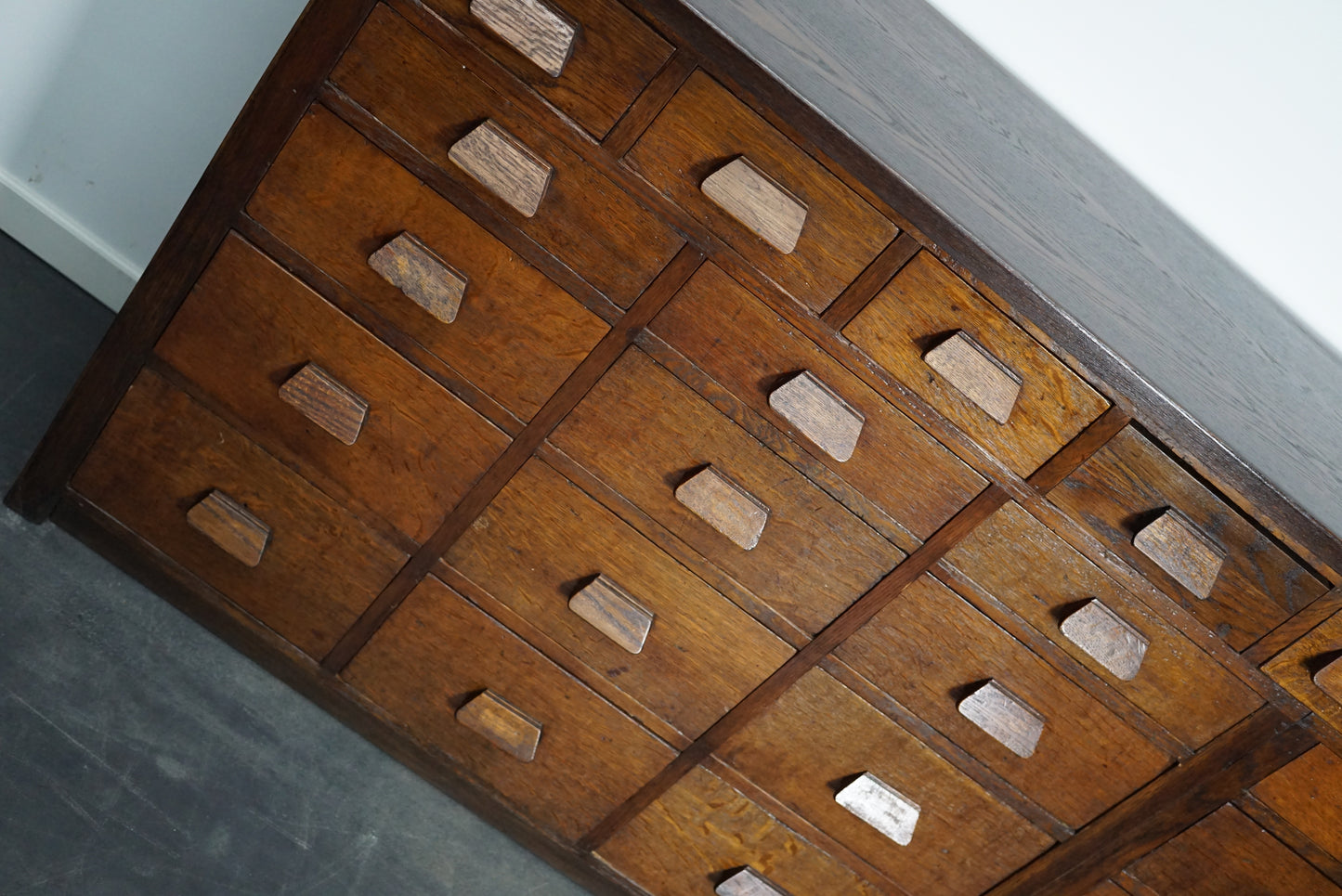 German Industrial Oak Apothecary Cabinet / Bank of Drawers, 1930s